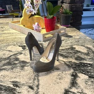 Micheal Kors platform heels